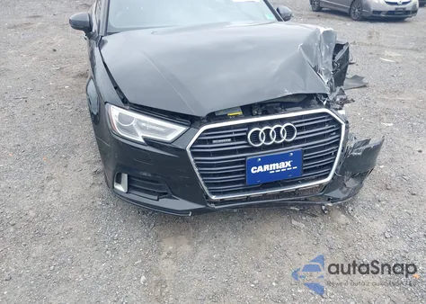 2017 Audi A3 2.0T Premium из США, поврежденный, VIN WAUB8GFF0H1075726